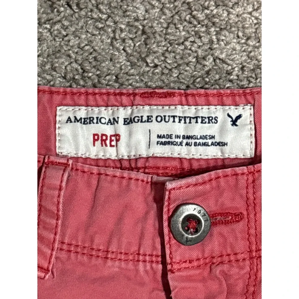 American Eagle Outfitters Prep Shorts Mens 33 Salmon Pink Coral Cotton Casual